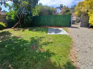 4bdrm Bungalow in Karen for rent