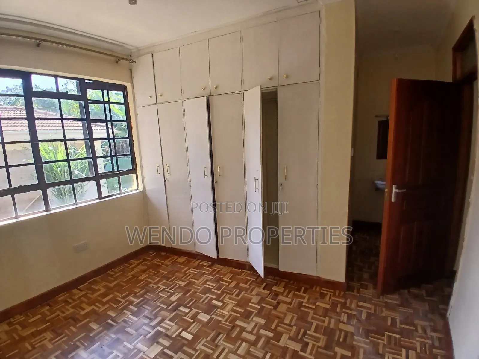 4bdrm Bungalow in Karen for rent