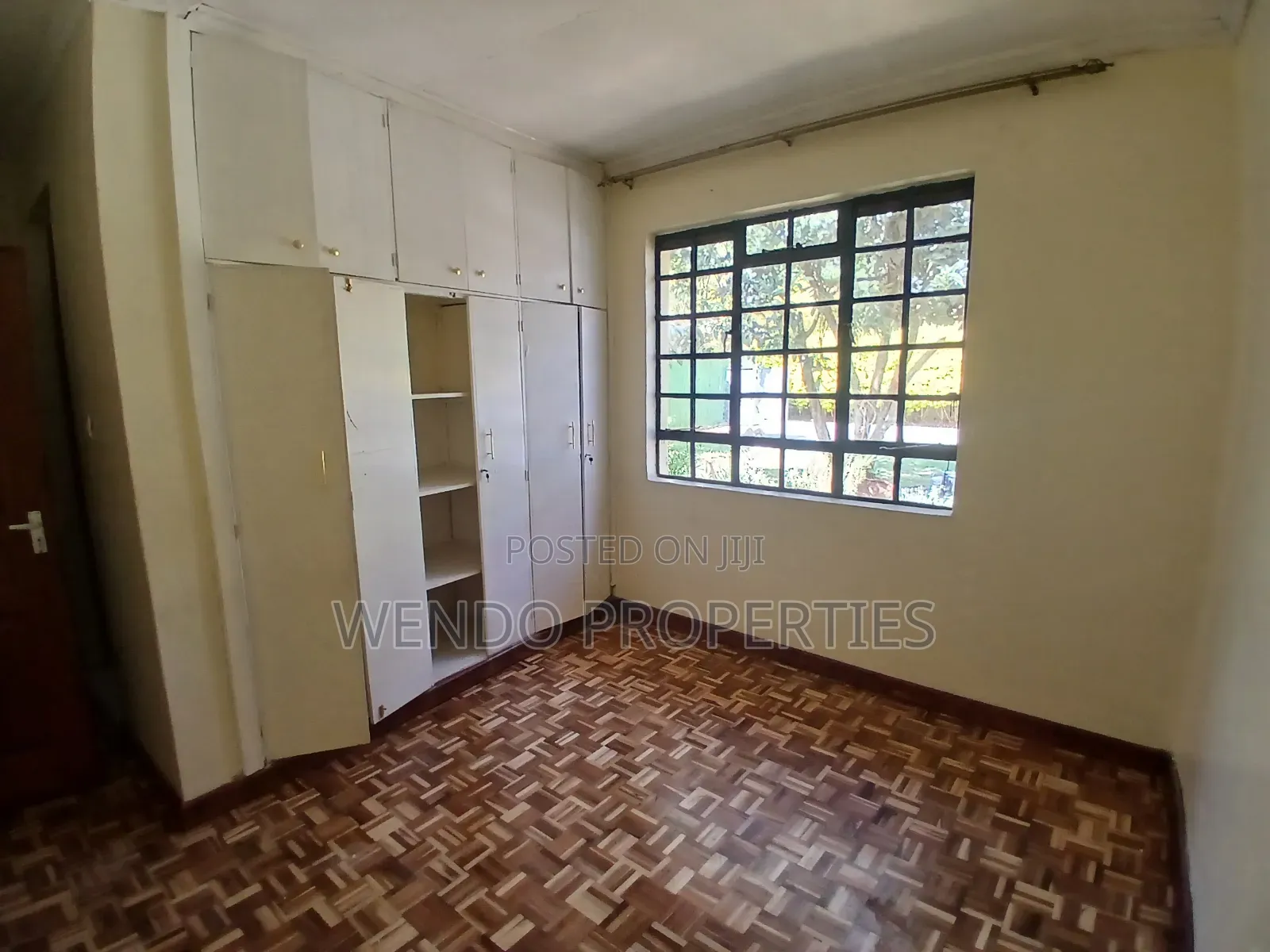4bdrm Bungalow in Karen for rent