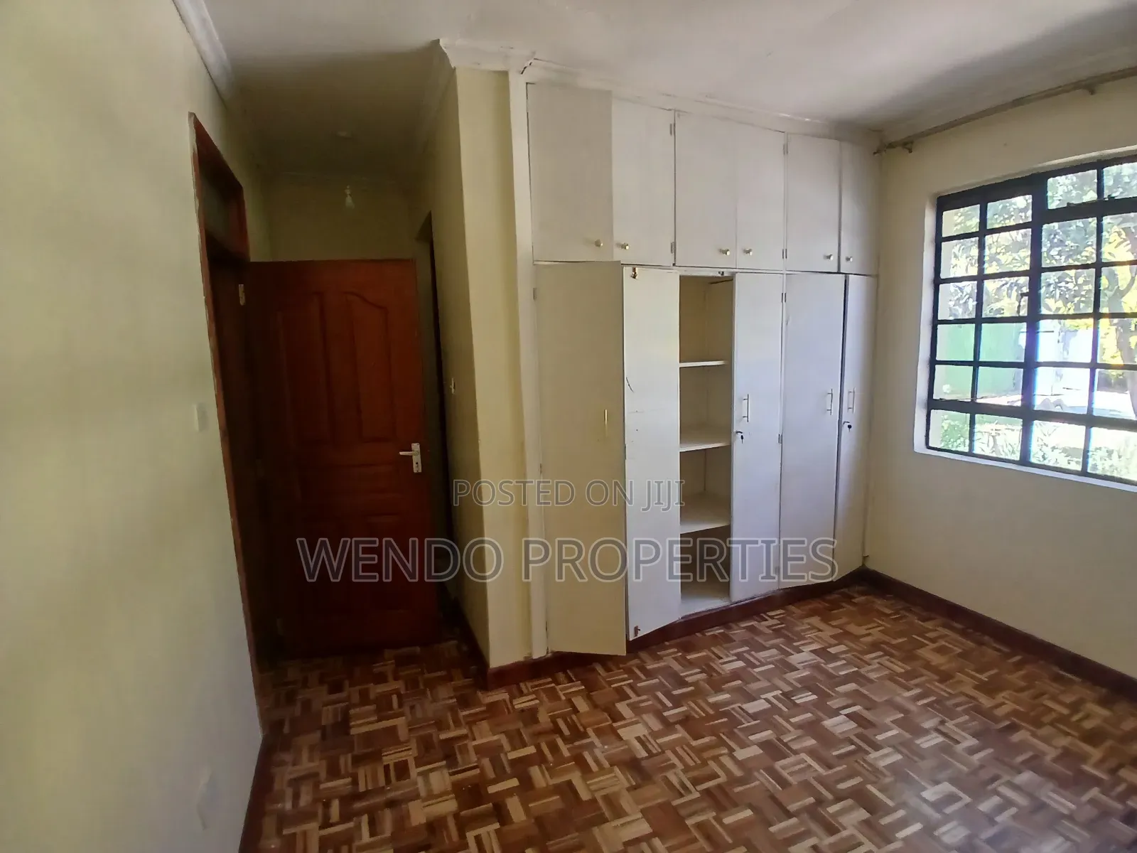 4bdrm Bungalow in Karen for rent