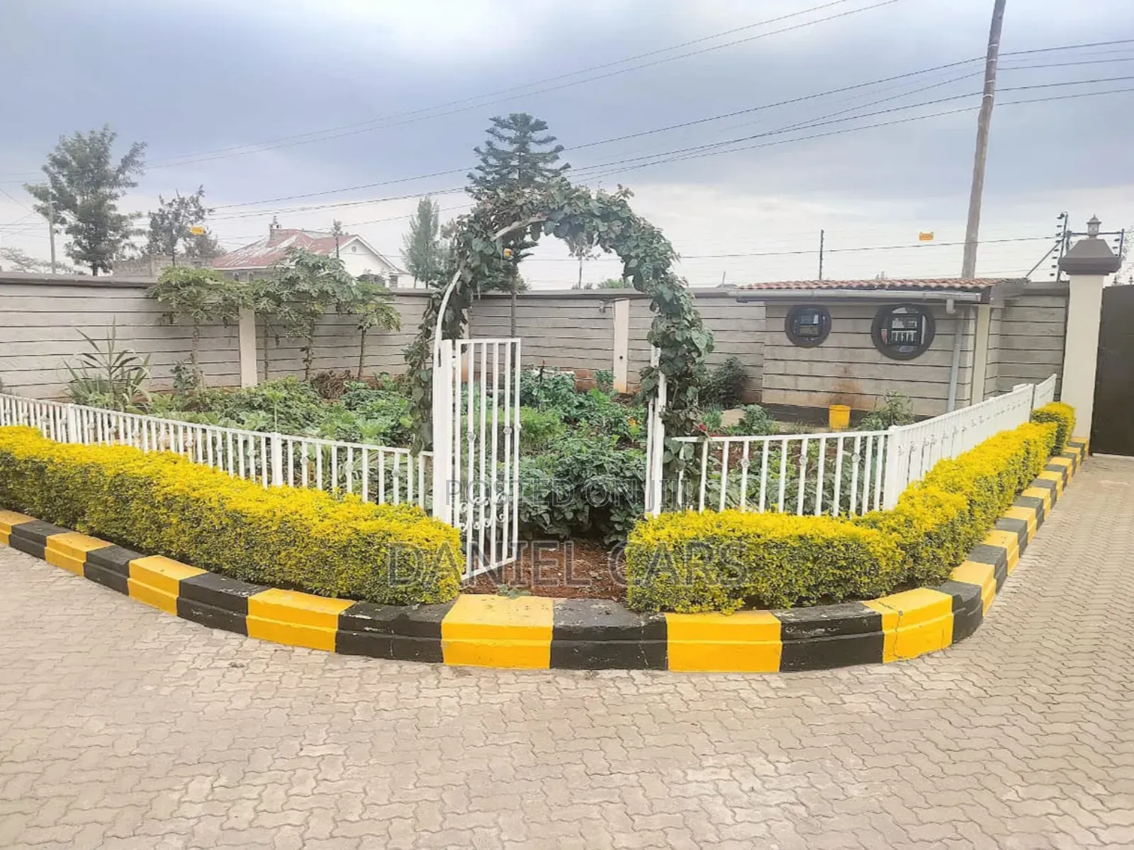 8bdrm Maisonette in Kitengela Milimani N for sale