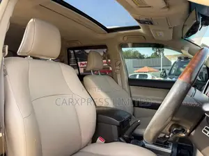 Toyota Land Cruiser Prado 2.7 i 2012 White