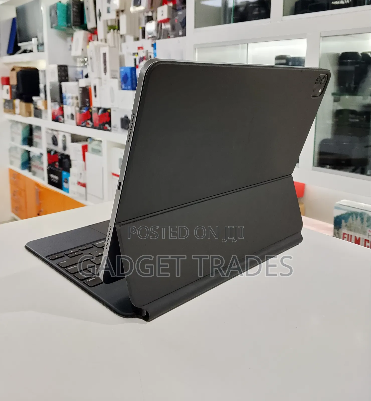 Apple iPad Pro 12.9 (2022) 256 GB Silver