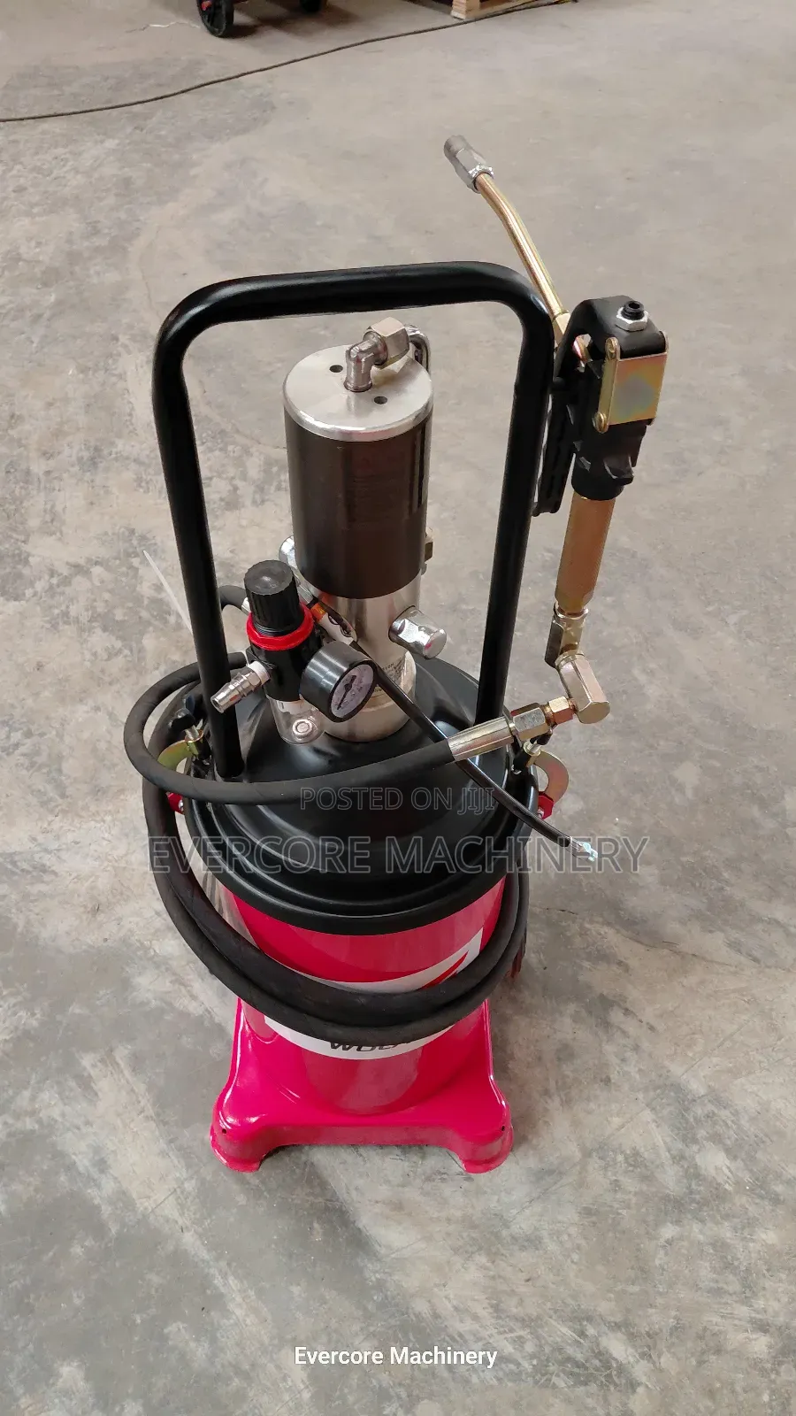 Heavy Duty Pneumatic Grease Pump Best Italian Quality.