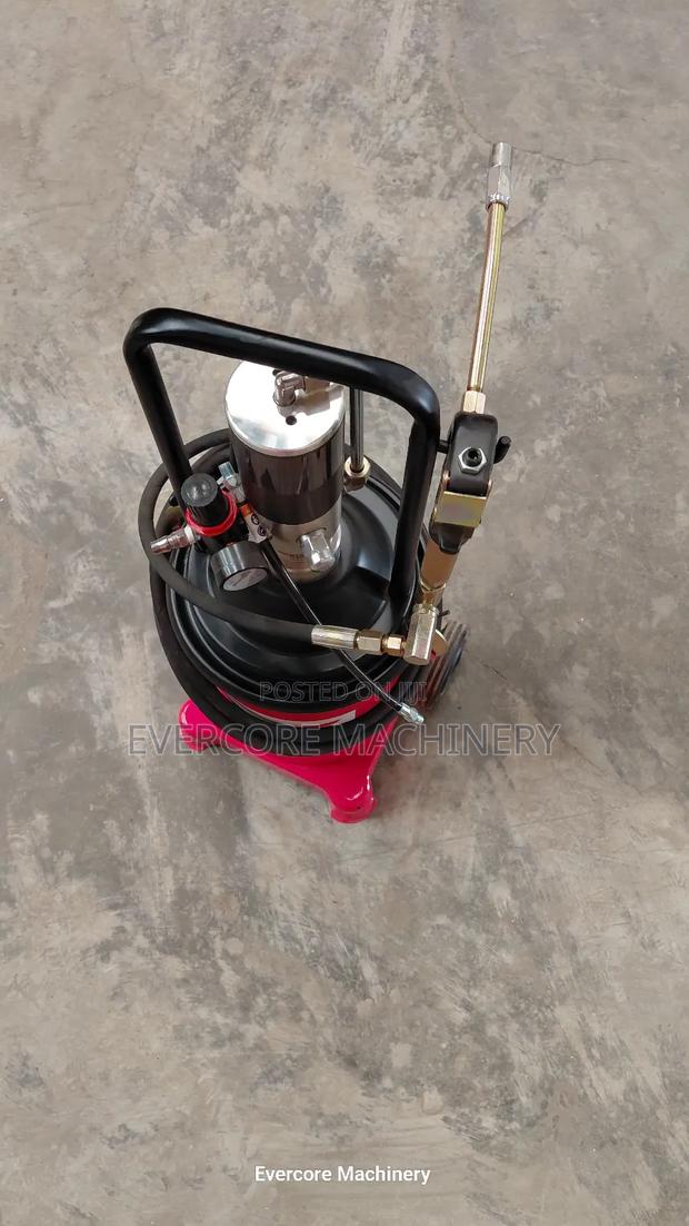 HGH Quality Pneumatic Grease Bucket Machine. - thumbnail 5