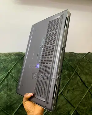 Laptop Dell Precision 7540 32GB Intel Core i7 SSD 512GB