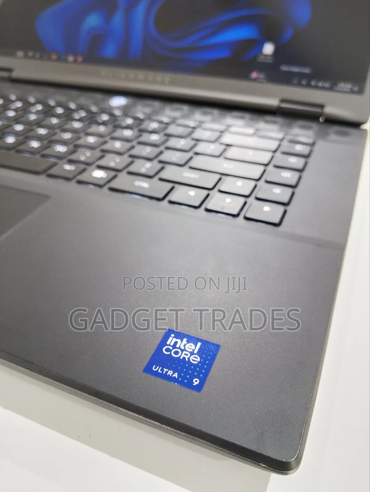Laptop Dell Alienware M16 R2 32GB Intel Core Ultra 9 SSD 1T