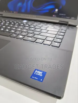 Laptop Dell Alienware M16 R2 32GB Intel Core Ultra 9 SSD 1T