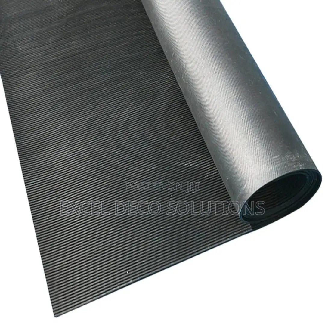 Industrial Ribbed Rubber Mat for Commercial Use