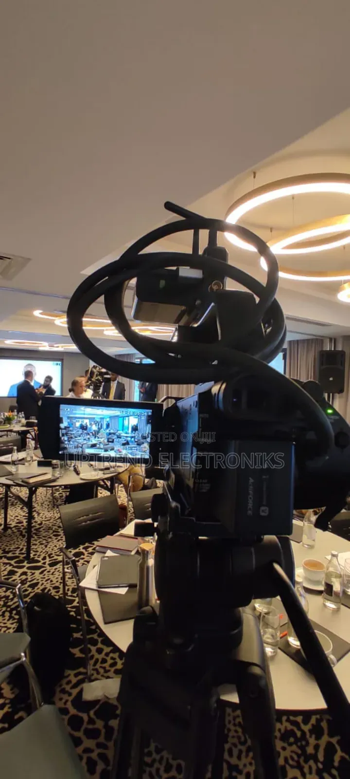 Smart Live Streaming – Your Event, Shared Instantly!