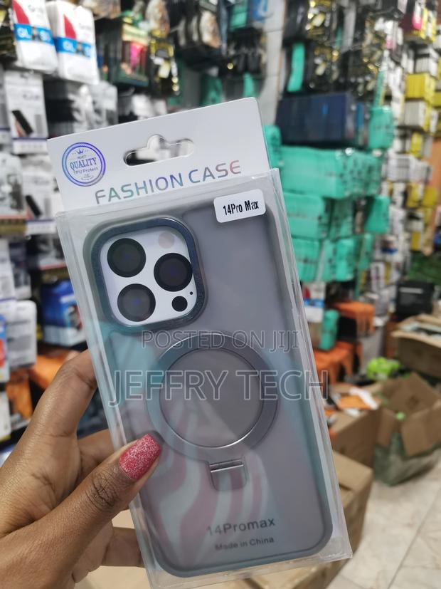 Amins iPhone Xr Case Magnetic With Ring Stand Translucent Matte - thumbnail 3