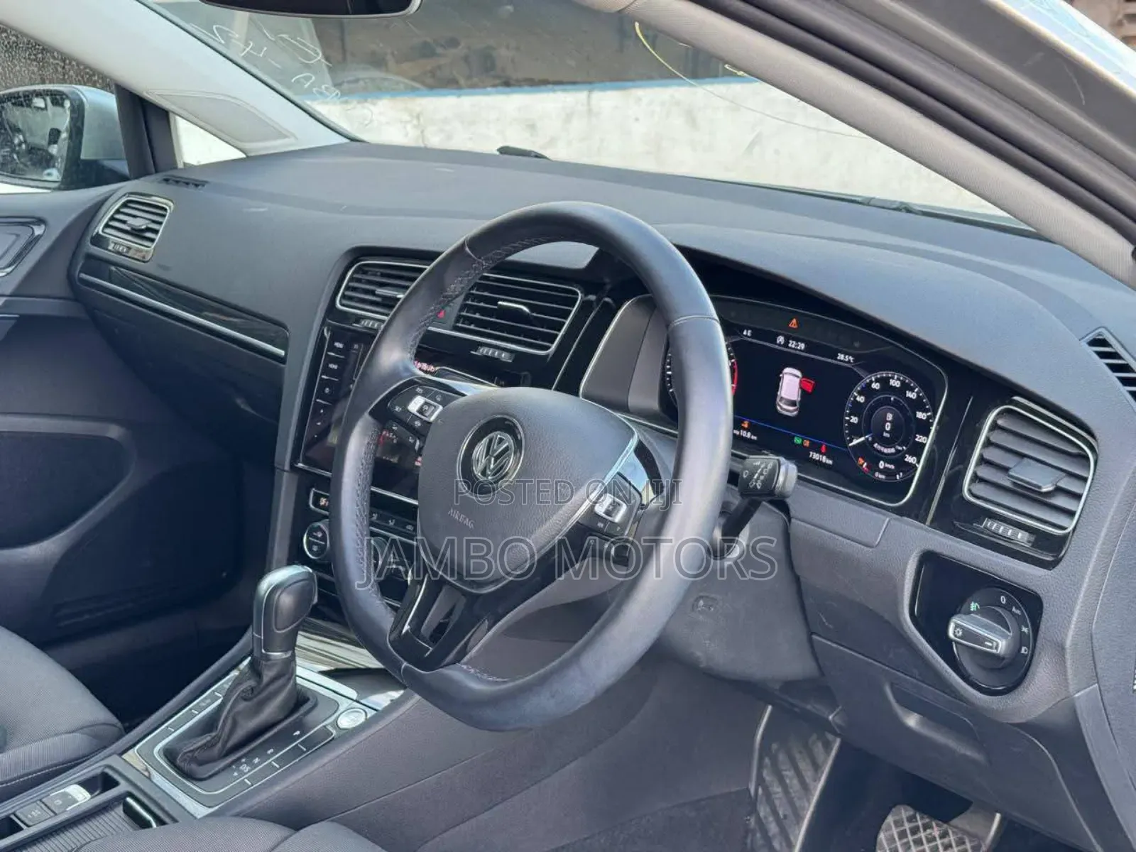 Volkswagen Golf 1.4T SE FWD 2019 Gold
