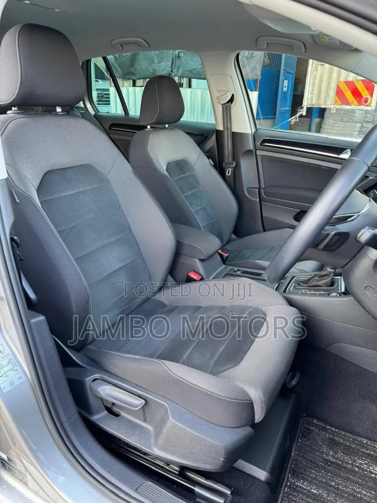 Volkswagen Golf 1.4T SE FWD 2019 Gold