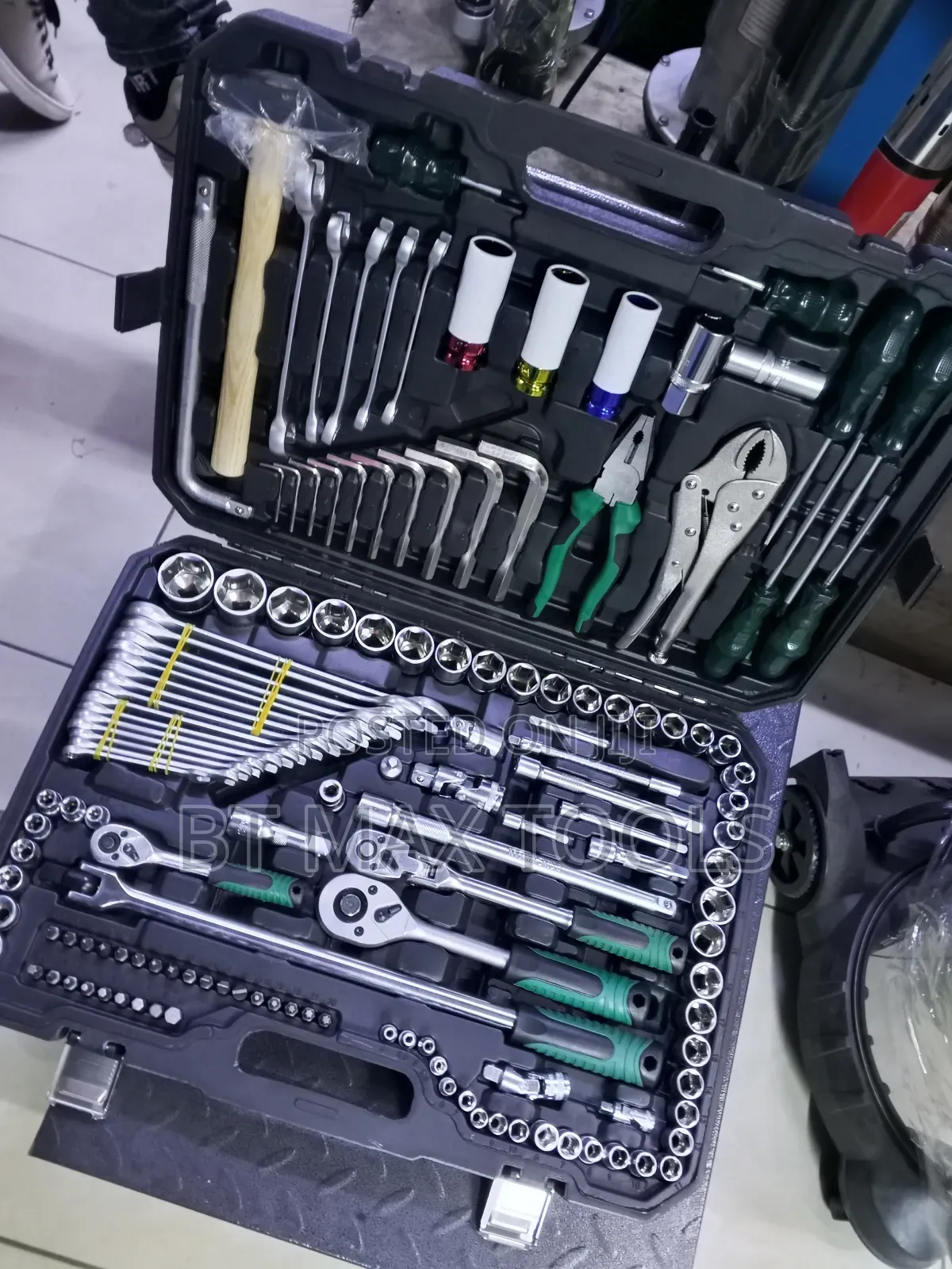 142 PCS Mechanic's Tool Set