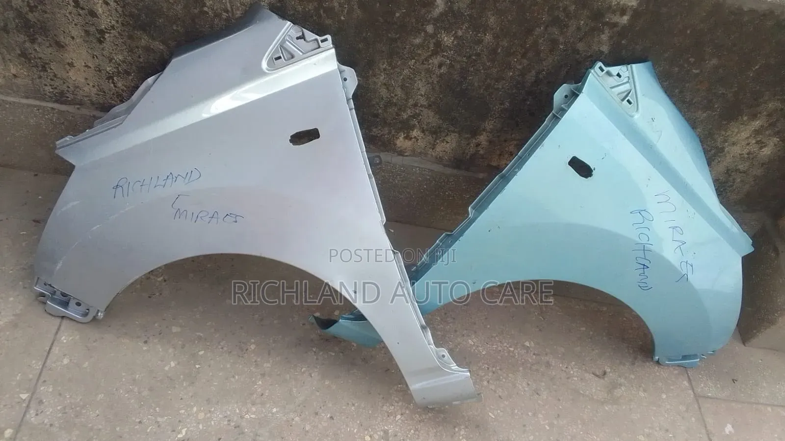 Fender Daihastu Mira Es La350