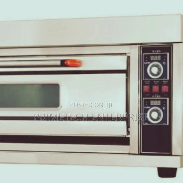 Commercial Ovens One Deck Two Trays (Single Phase Premium)