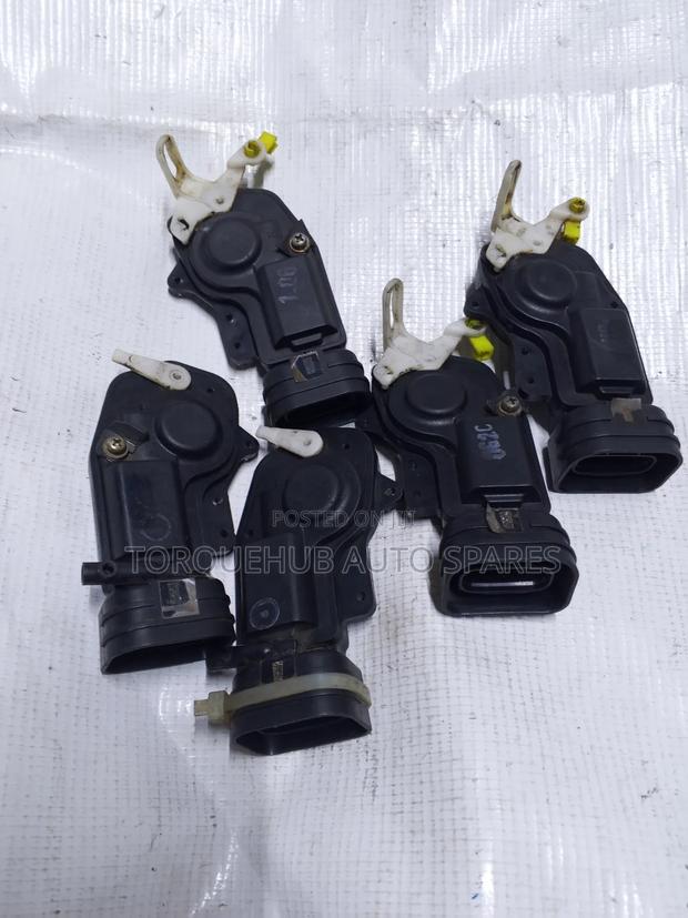 Toyota Door Lock Actuator - main view