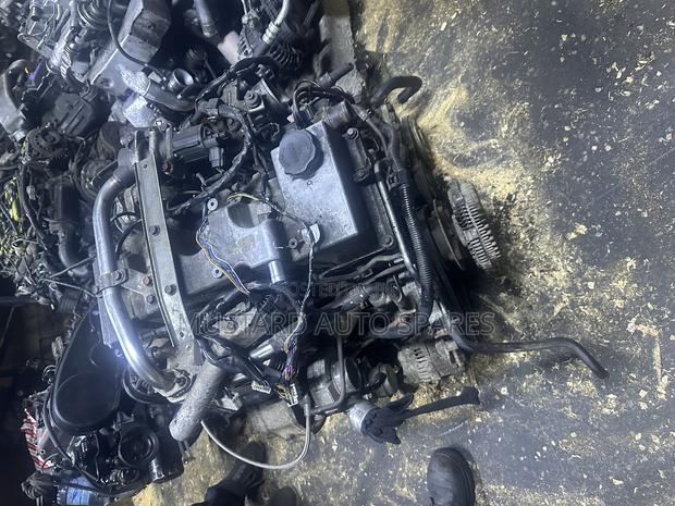 Mitsubishi Pajero 4m41 Complete Engine - thumbnail 3