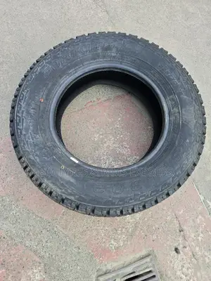 225 /70 R16 Fortune Tyres (All Terrein)