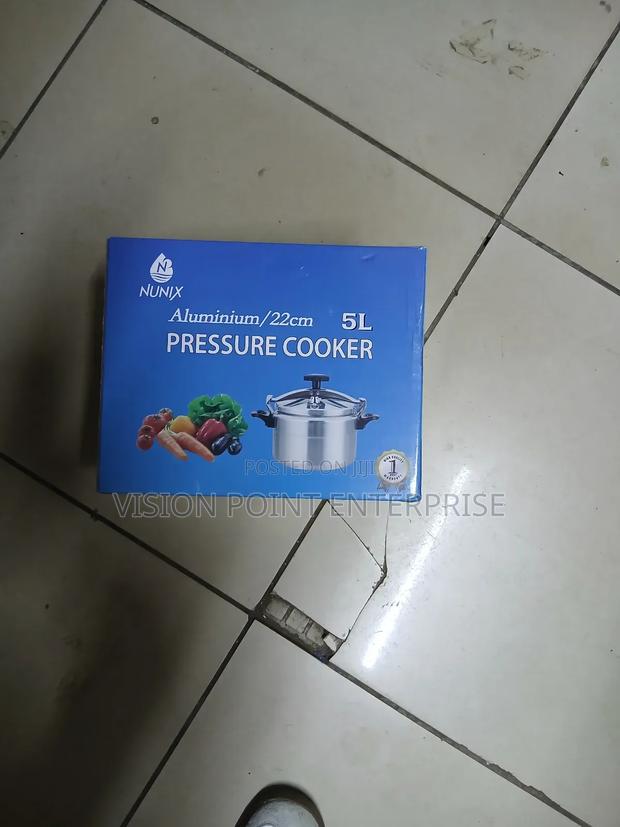 Manual Pressure Cooker 5ltr