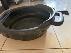 The Oil and Fluids Pan Small Type