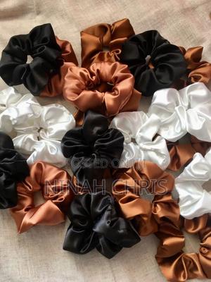 Scrunchies and Bows - main view
