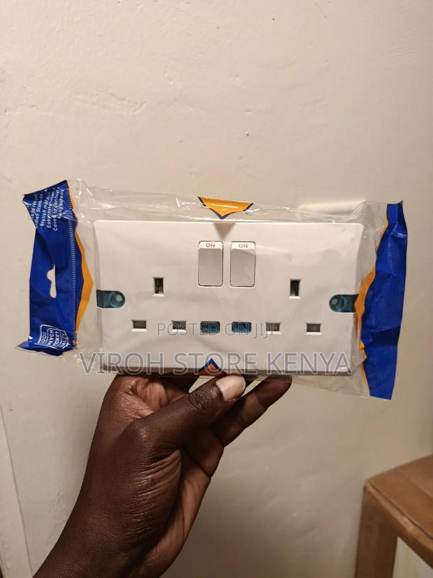 Double Socket With Lights Indicator New Twin Socket - main view