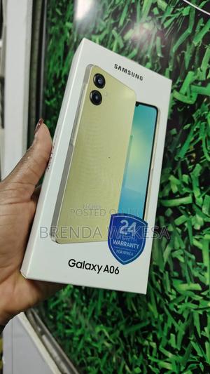 New Samsung Galaxy A06 64 GB Gold - main view