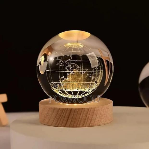 3d Earth Crystal Ball Led Night Lamp. - thumbnail 4