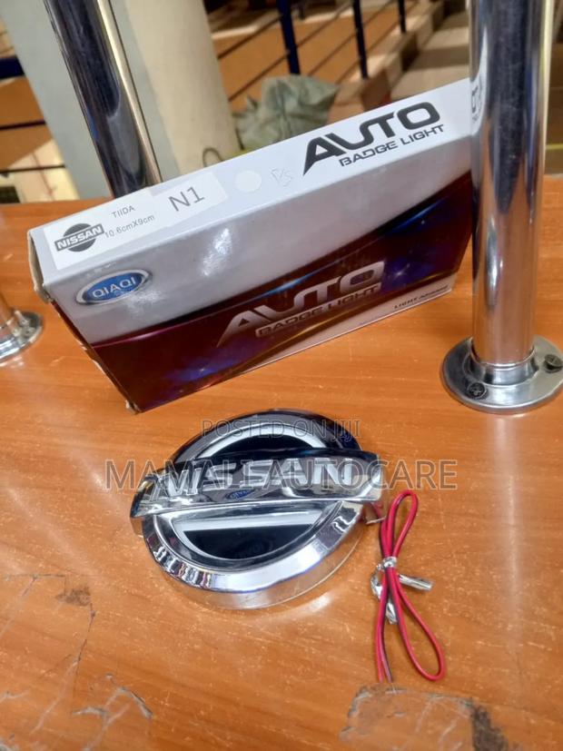 Led Nissan Logo Emblem – Universal Car Fit