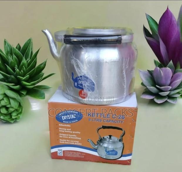 8litres Metallic Kettle.