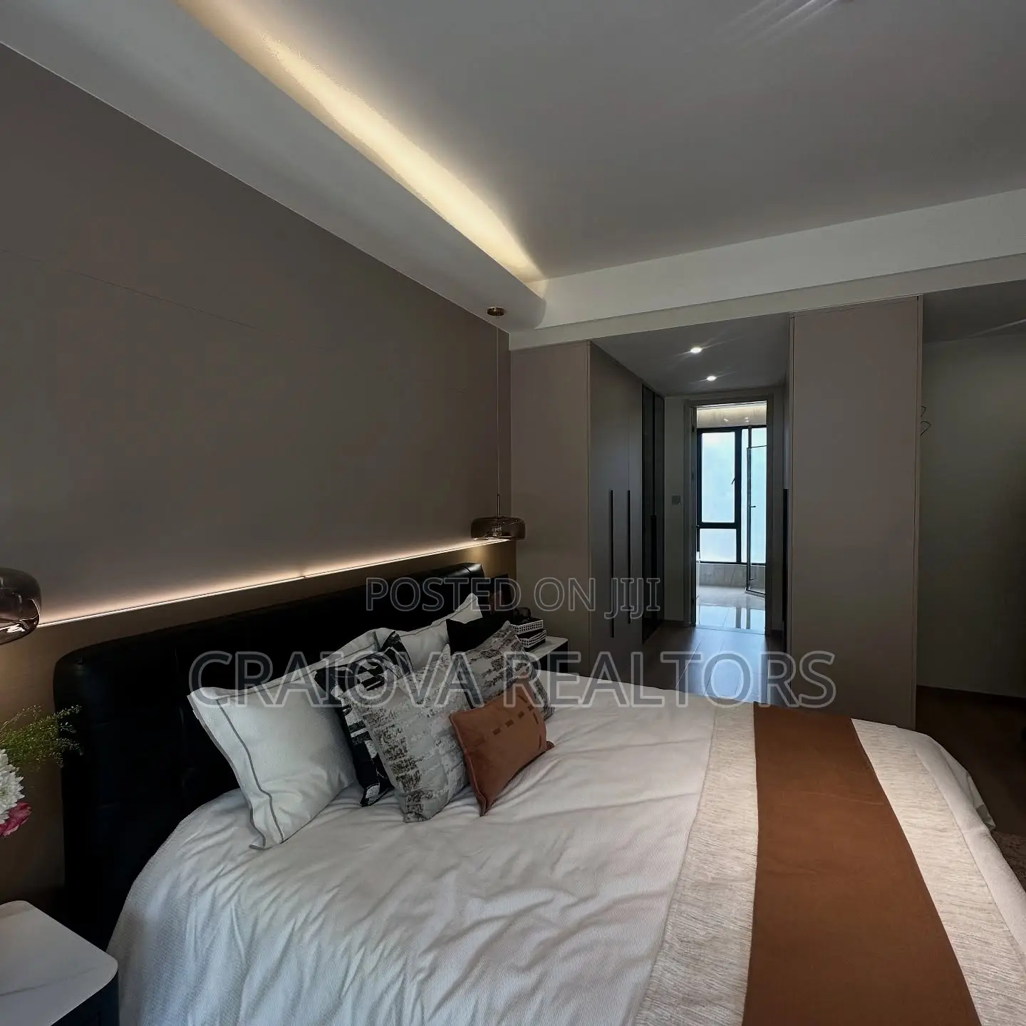 4bdrm Apartment in Muthangari for sale