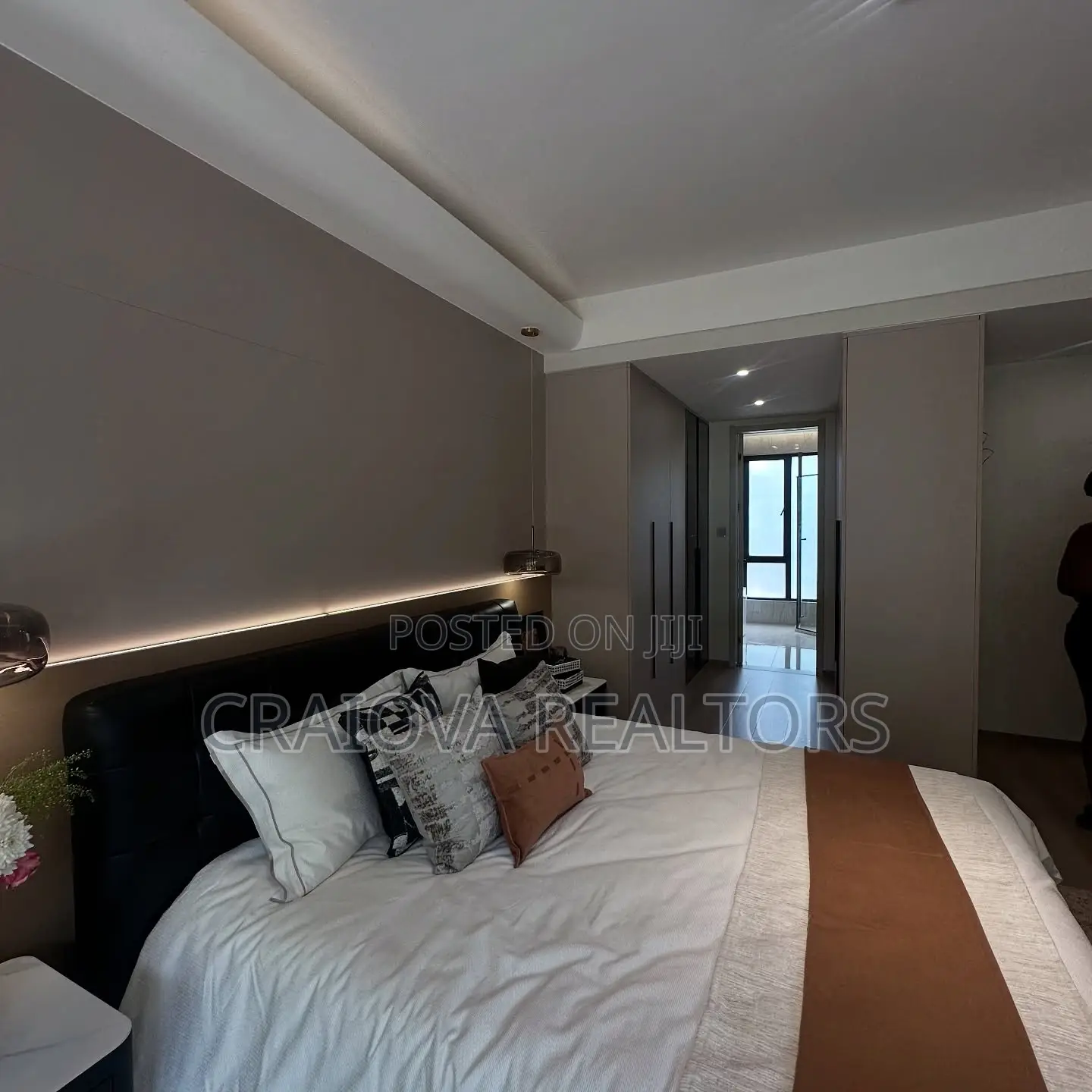 4bdrm Apartment in Muthangari for sale