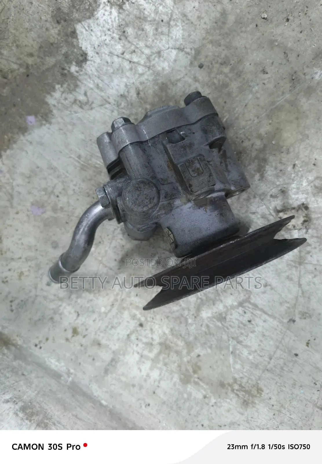 Toyota Dyna Power Steering Pump ( Cartilage)