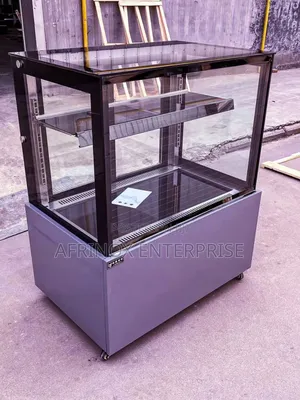 3fts Cake Display Chiller for Shops That Want to Stand Out!