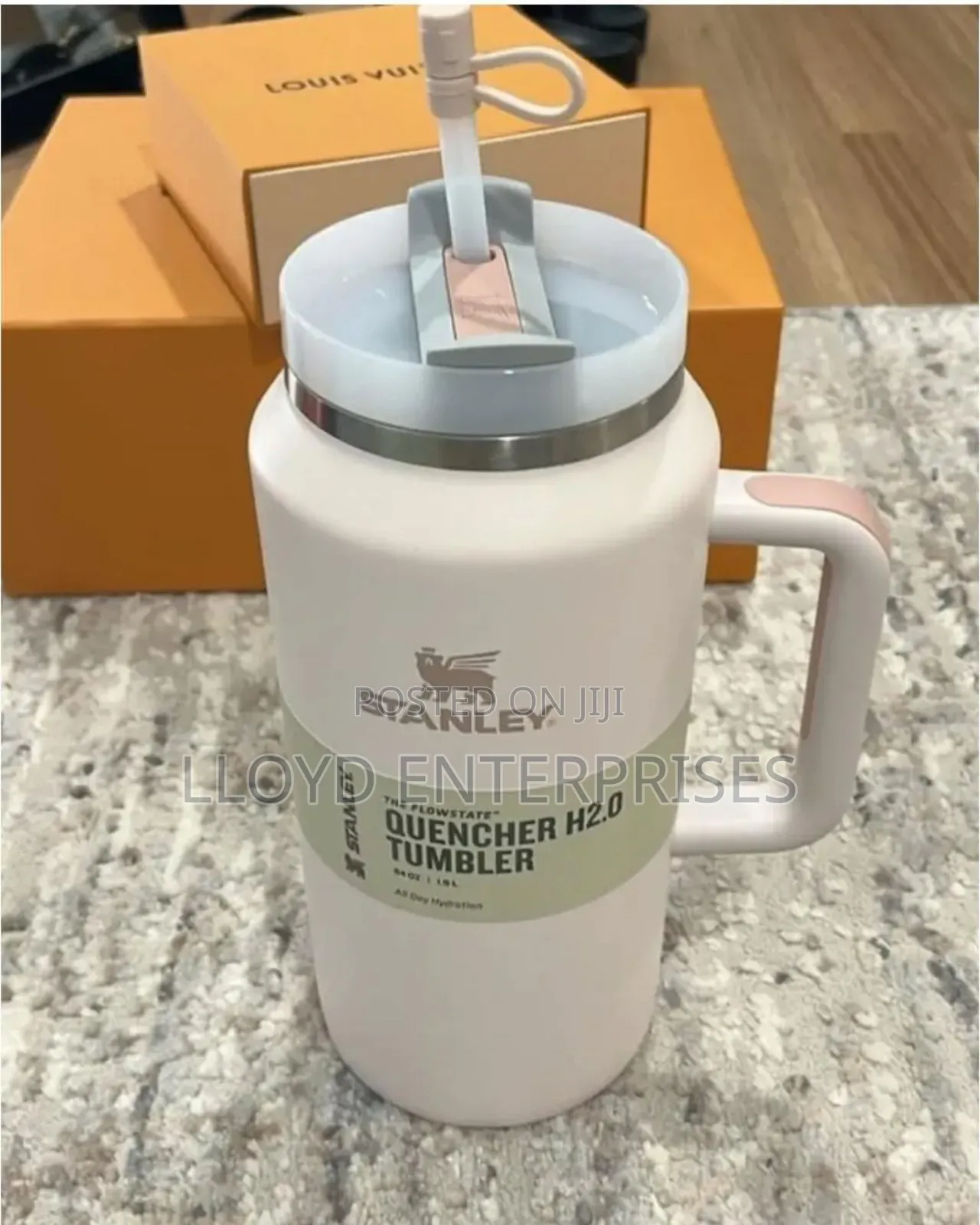 Big Off White 2l Stanley Cup