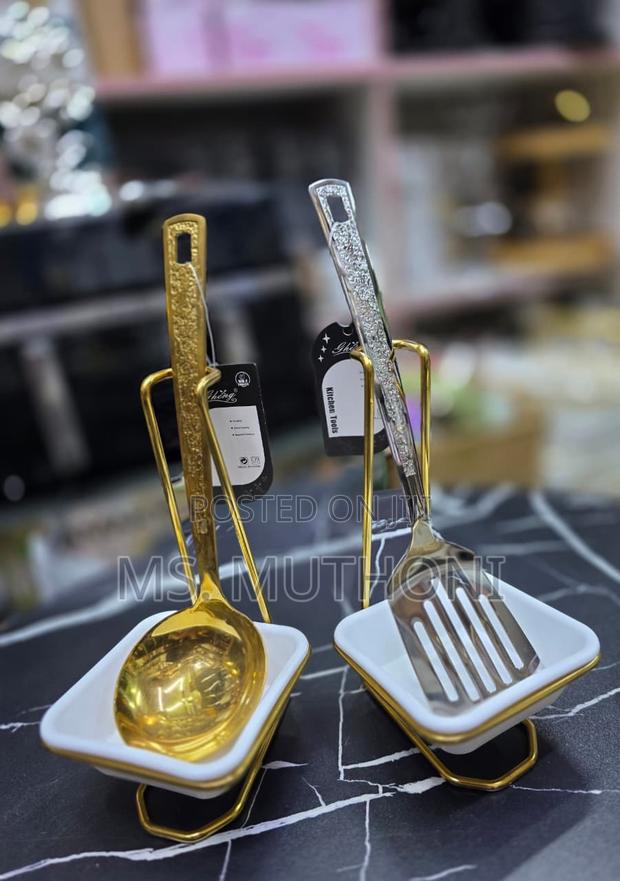 Multi-functional Upright Soup Ladle Holder. - thumbnail 3