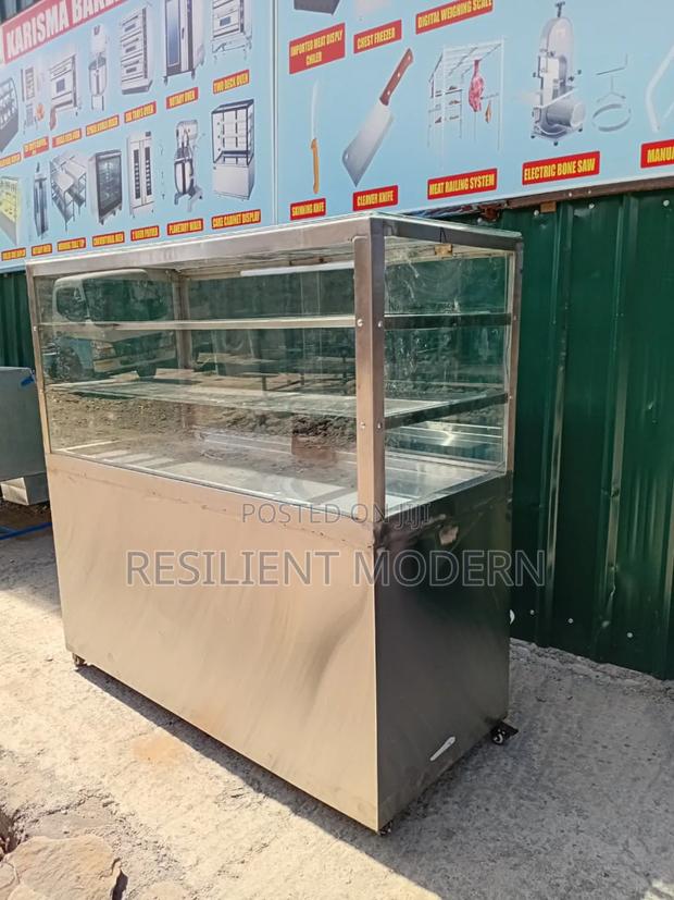 Locally Made Cake Display - main view