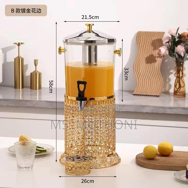 8 Ltrs Unbreakable Beverage / Juice Tower Dispenser. - thumbnail 3