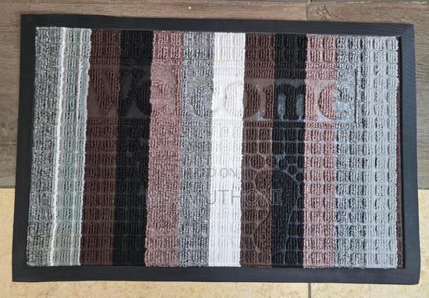 Rubber Bottom Doormatt With PVC Material* Size-40 X 60 - thumbnail 5