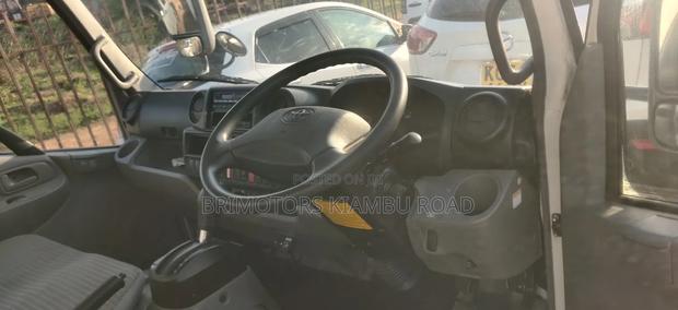 Toyota Dyna Auto - thumbnail 4