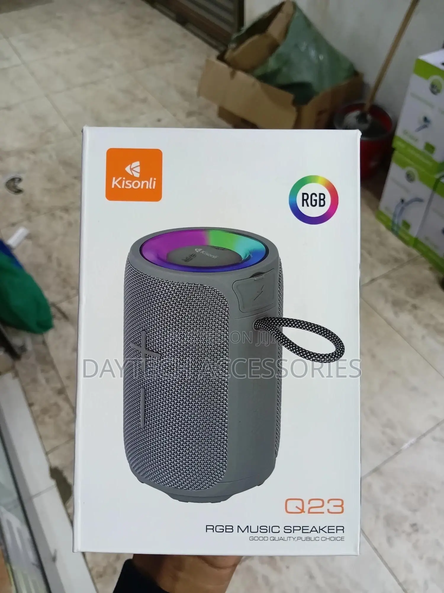 The Kisonli Q23 Is a Budget-Friendly Portable Bluetooth Speaker