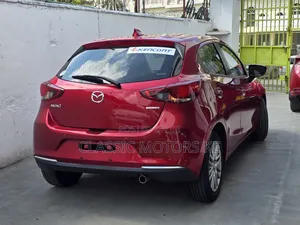 Mazda 2 2020 Red