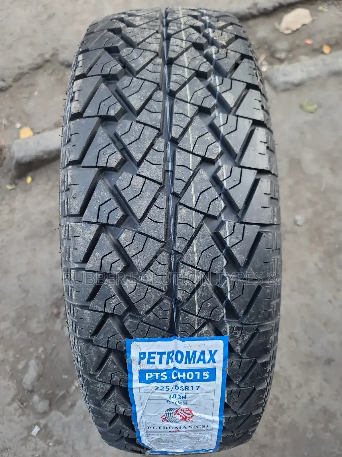 225/65r17 Petromax [All Terrain ]