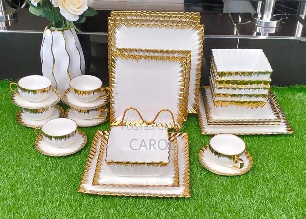 30pcs White Dinner Set With Gold Rim