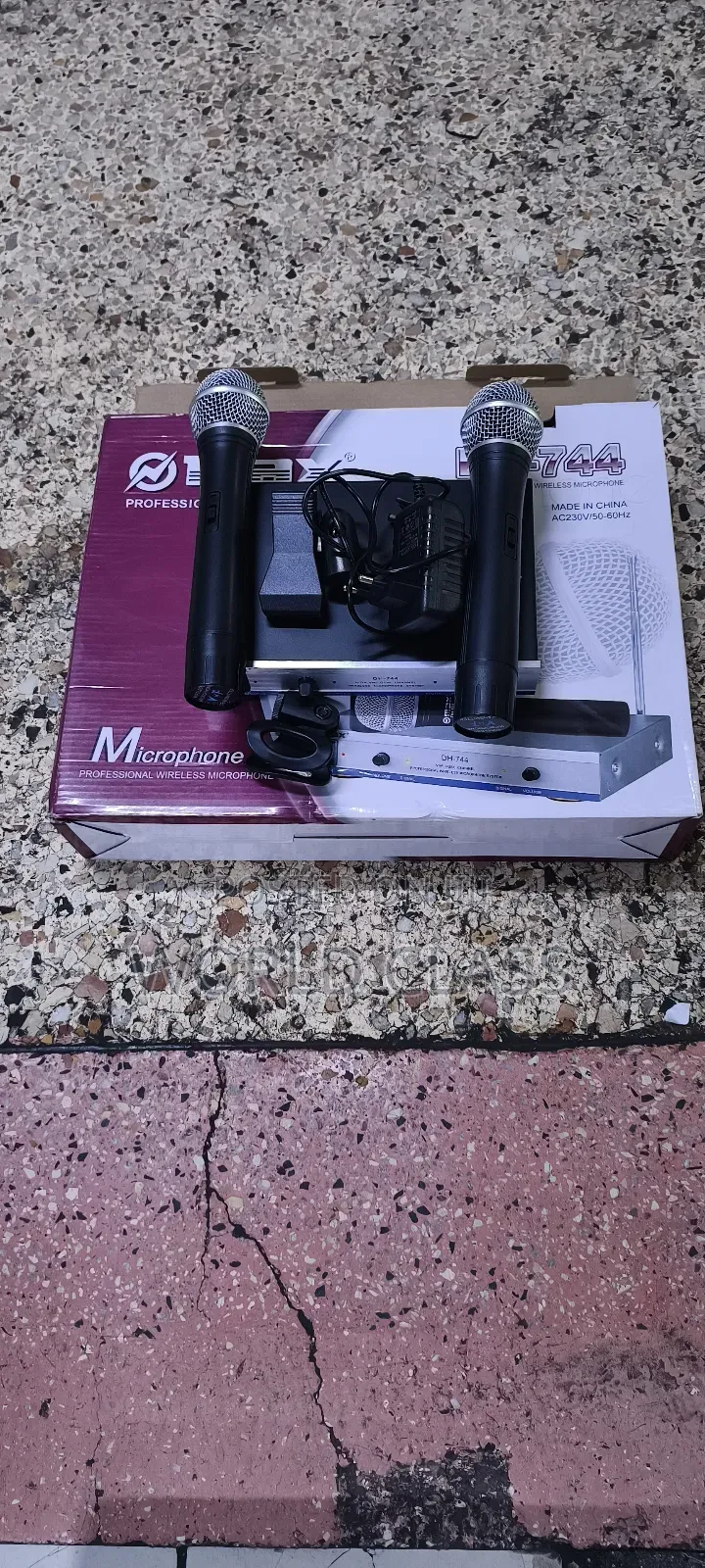 Omax Dh-744