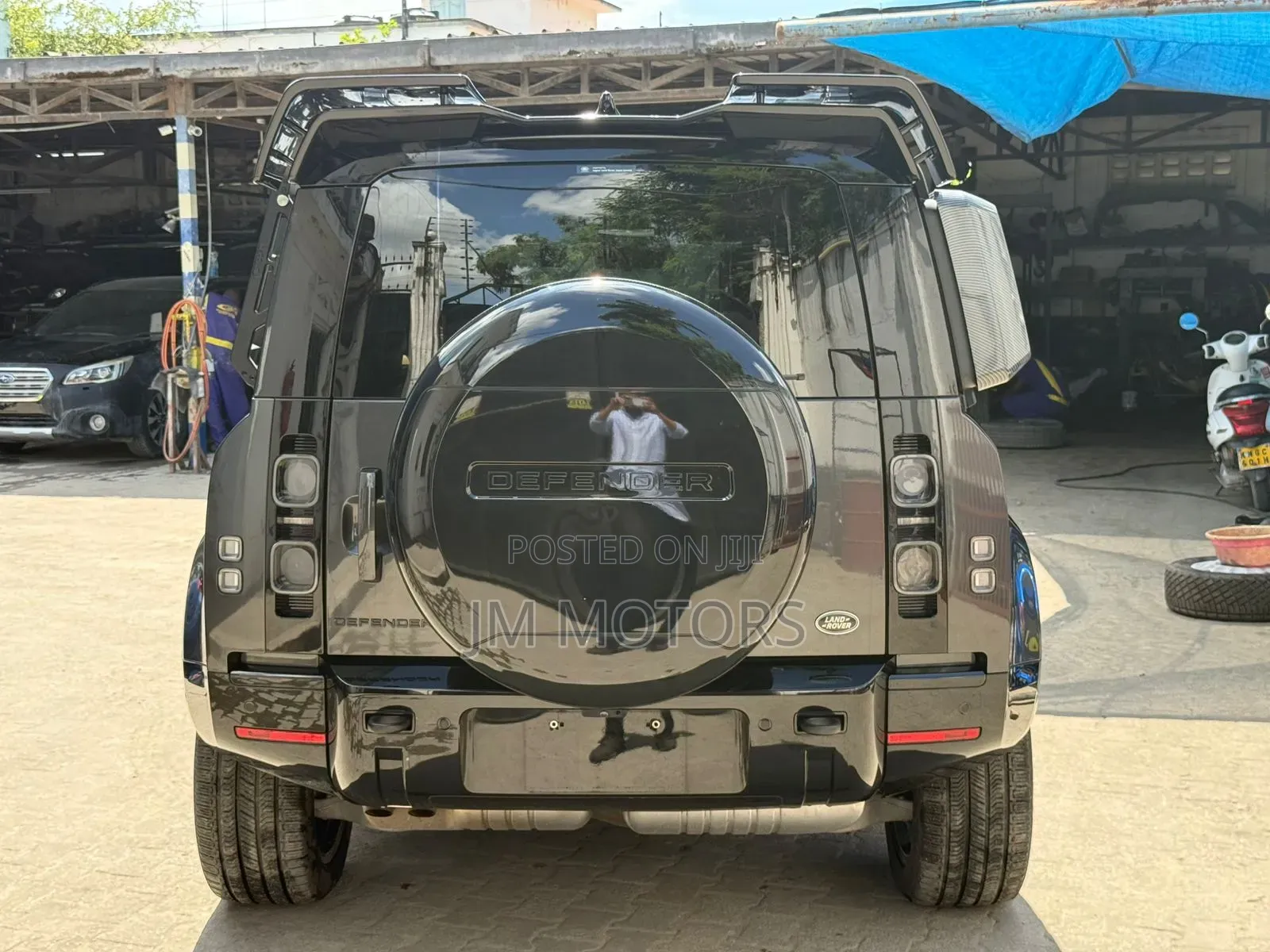 Land Rover Defender 2022 Gray