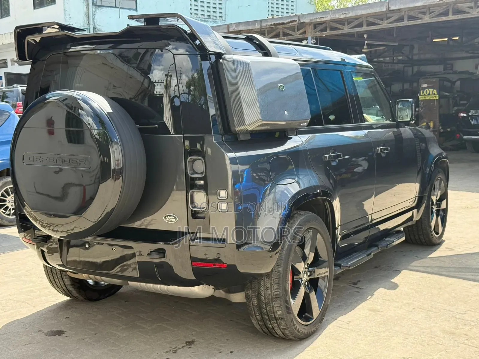 Land Rover Defender 2022 Gray