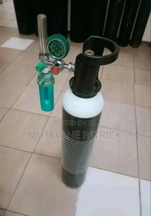 Oxygen Cylinder Complete With Regulator - thumbnail 2