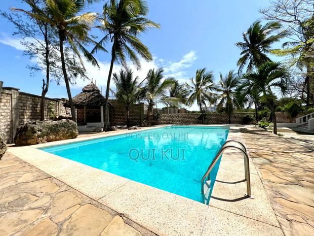 4 Bedroom Villas in Nyali - thumbnail 19